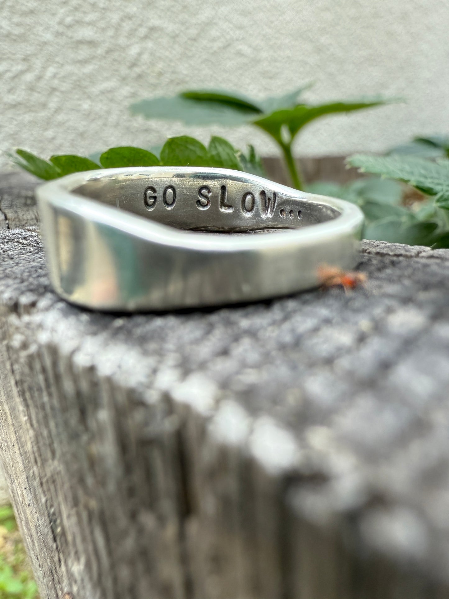 Banana Slug Ring with Sapphire Slime | Size 7.75