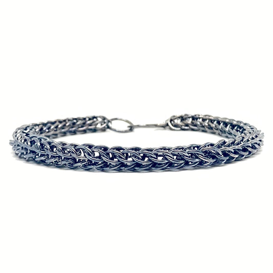 Foxtail Chainmaille Bracelet in Oxidized Sterling Silver