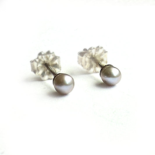 Grey Pearl Stud Earrings