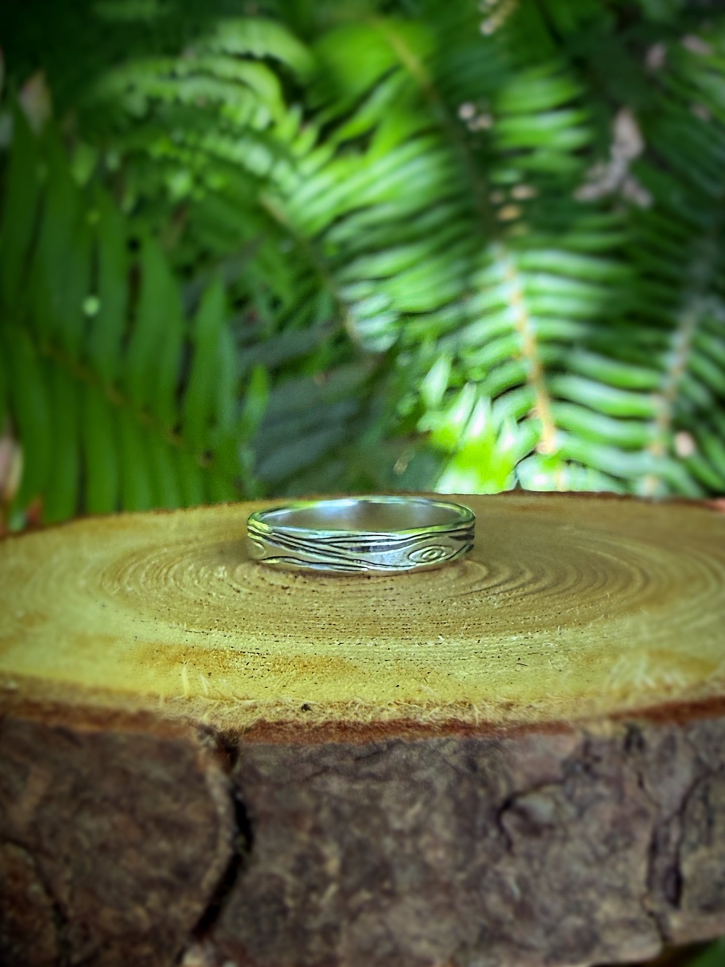 Wood Grain Band Ring | 4mm Wide
